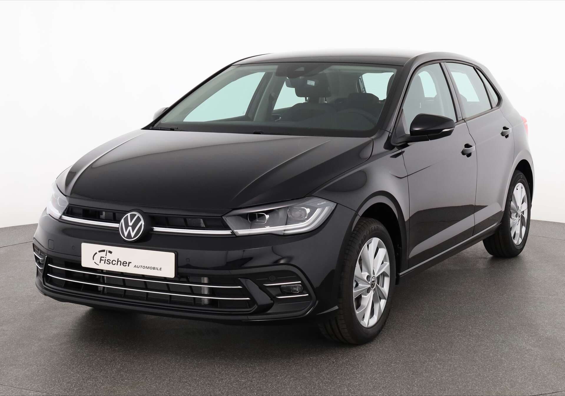 VOLKSWAGEN Polo, photo 1 sur 17