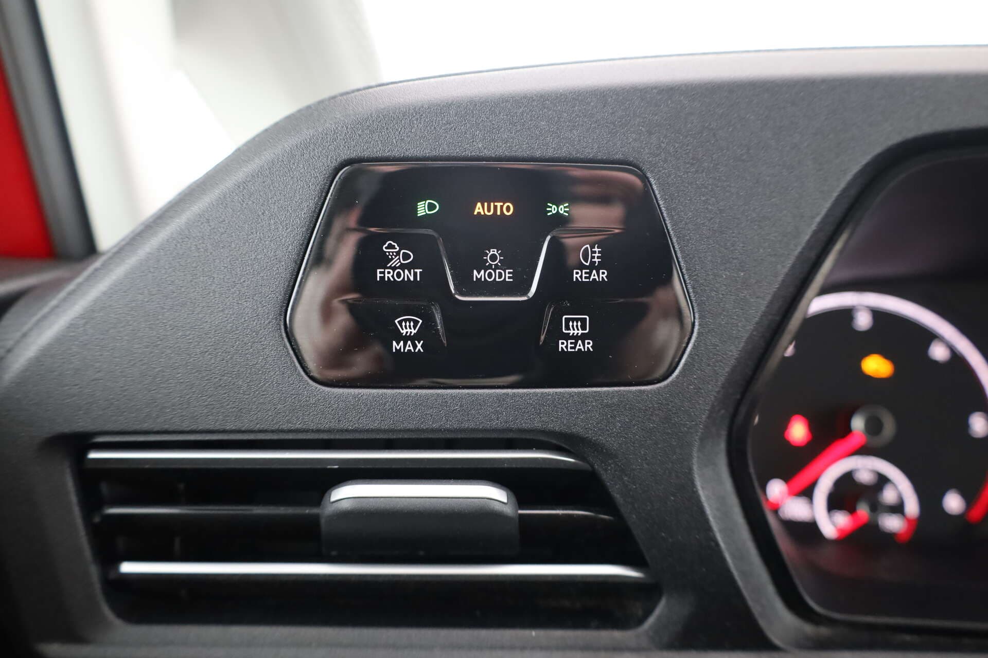 VOLKSWAGEN NUTZFAHRZEUGE Caddy, photo 17 sur 17