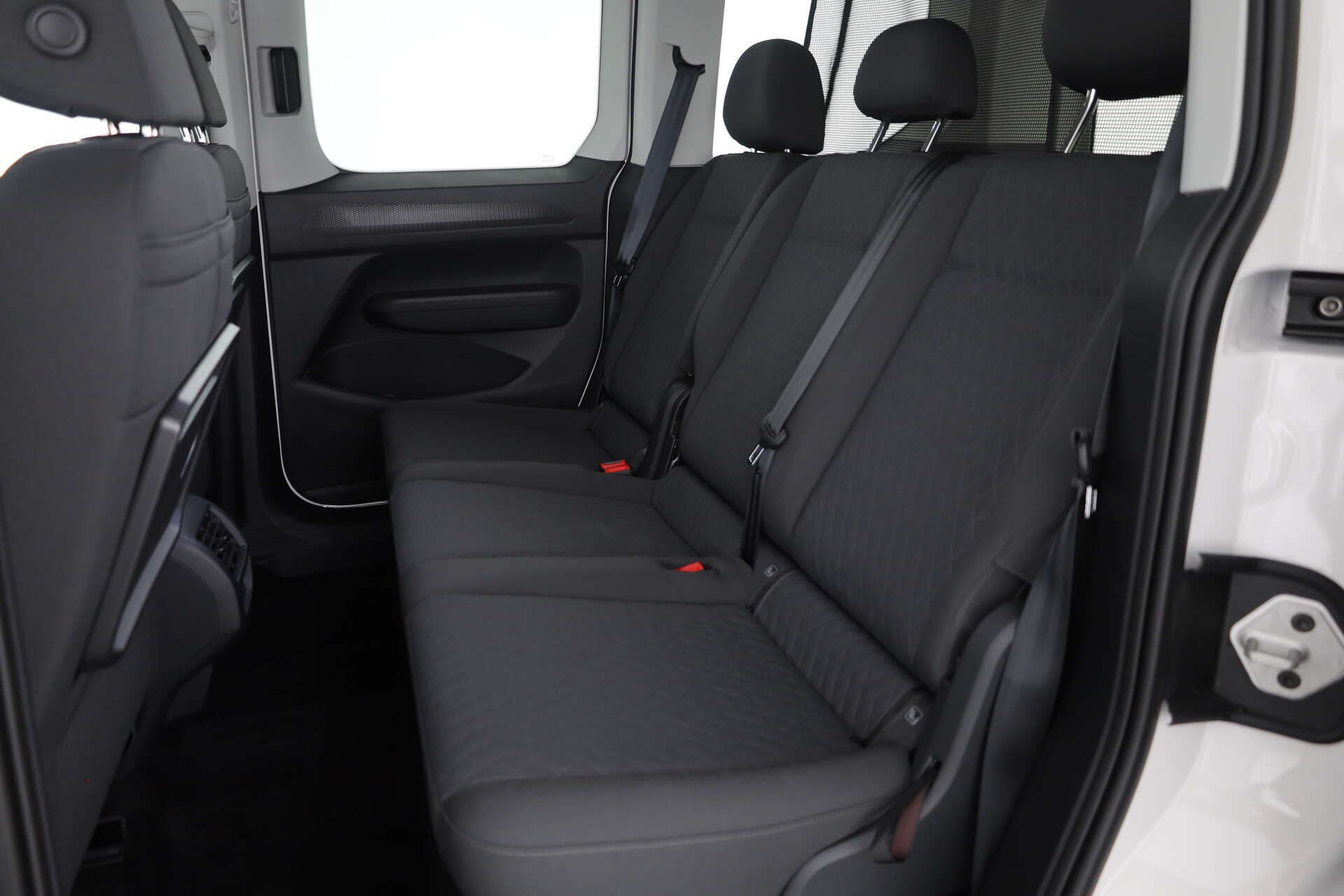 VOLKSWAGEN NUTZFAHRZEUGE Caddy Life, photo 10 sur 17
