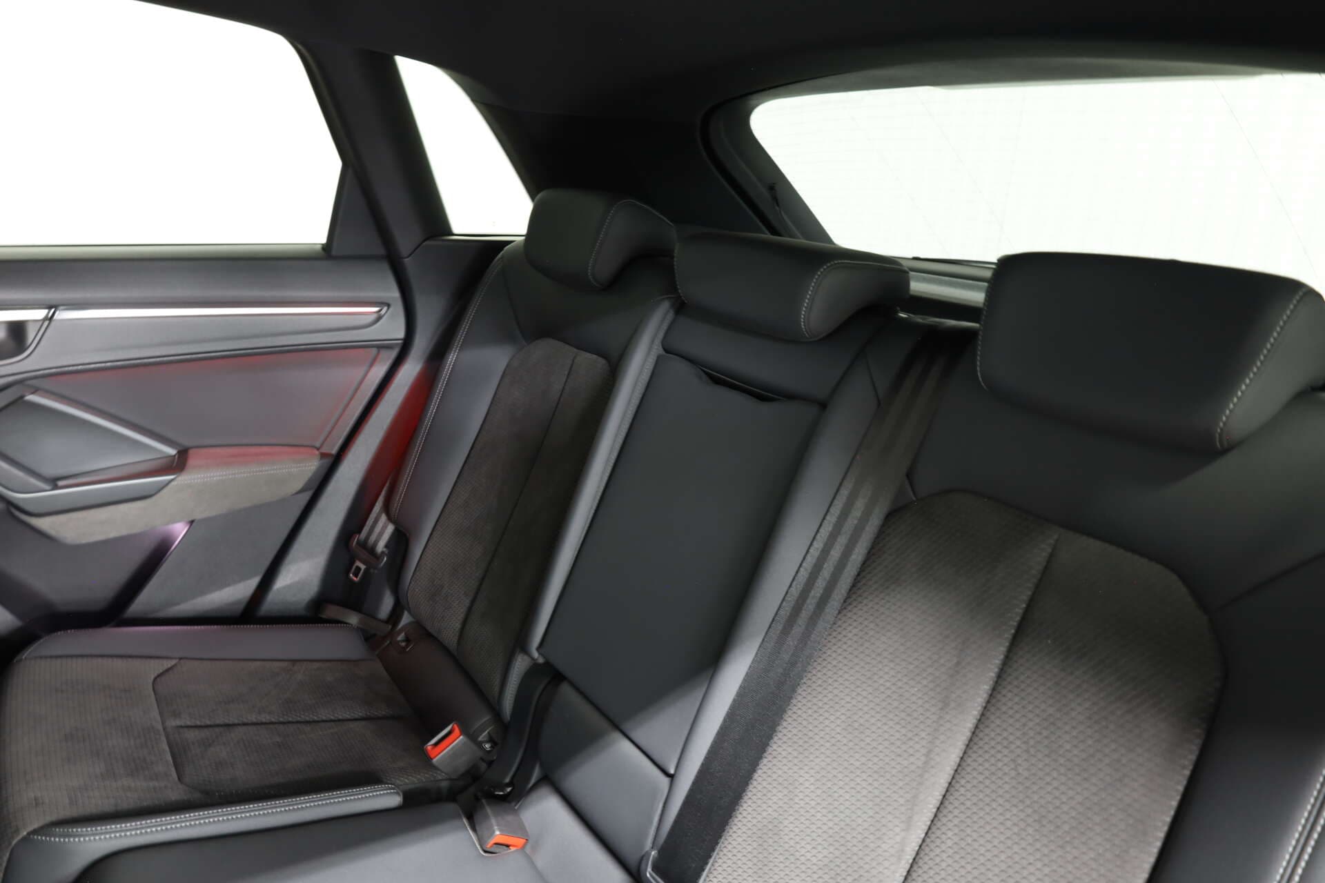 AUDI Q3, photo 10 sur 17