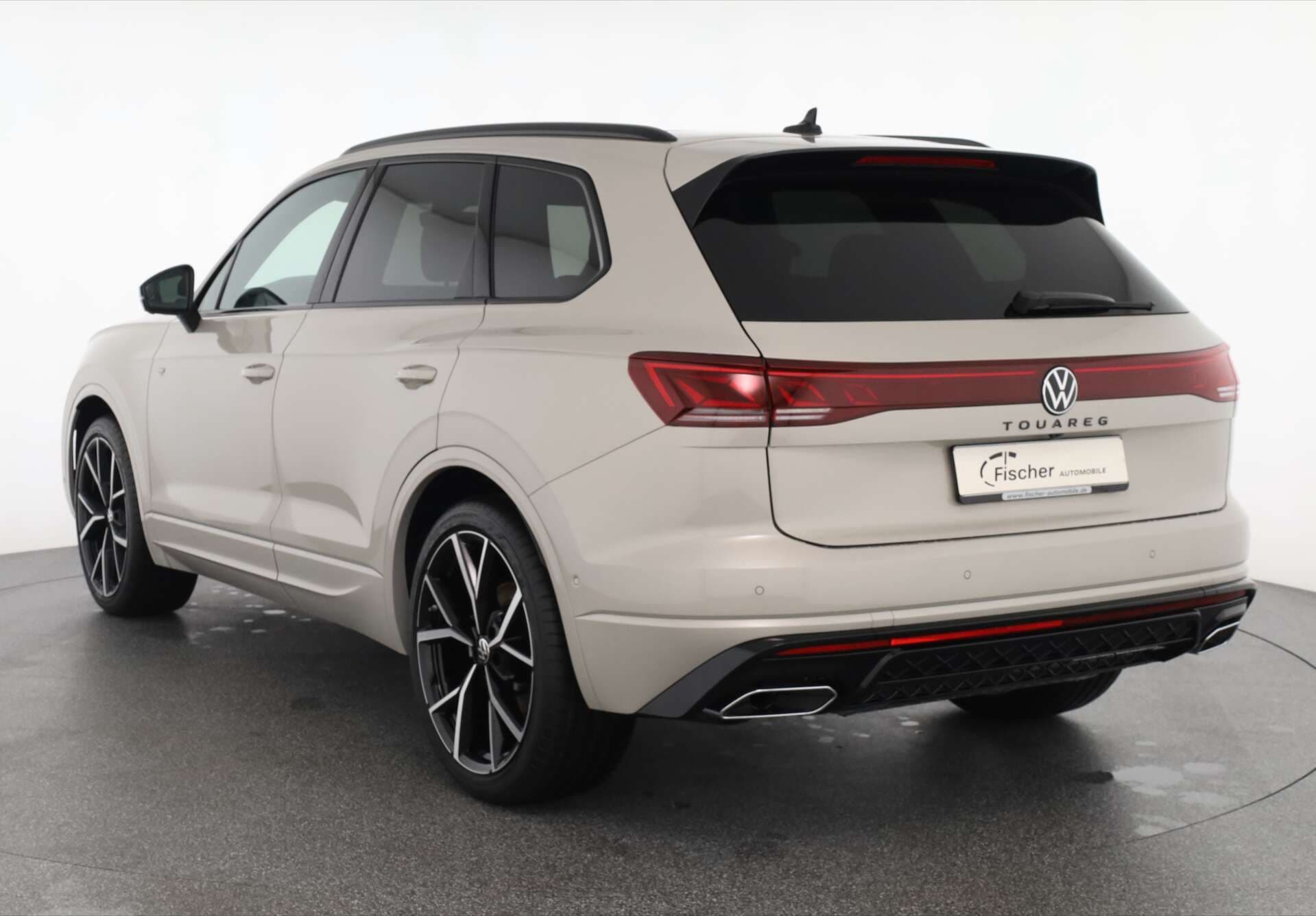 VOLKSWAGEN Touareg, photo 3 sur 17