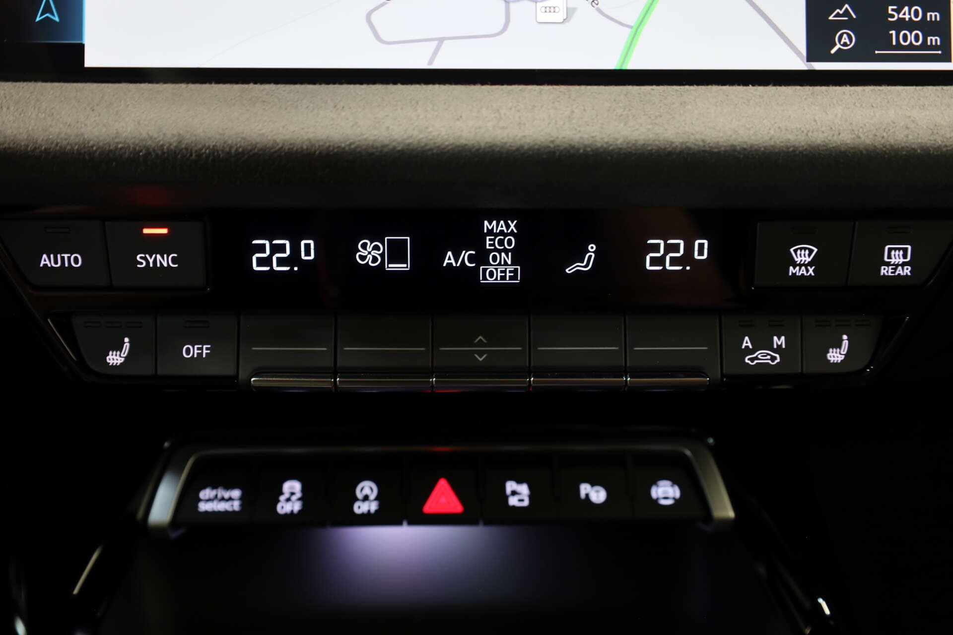 AUDI RS3 Limousine, photo 16 sur 17