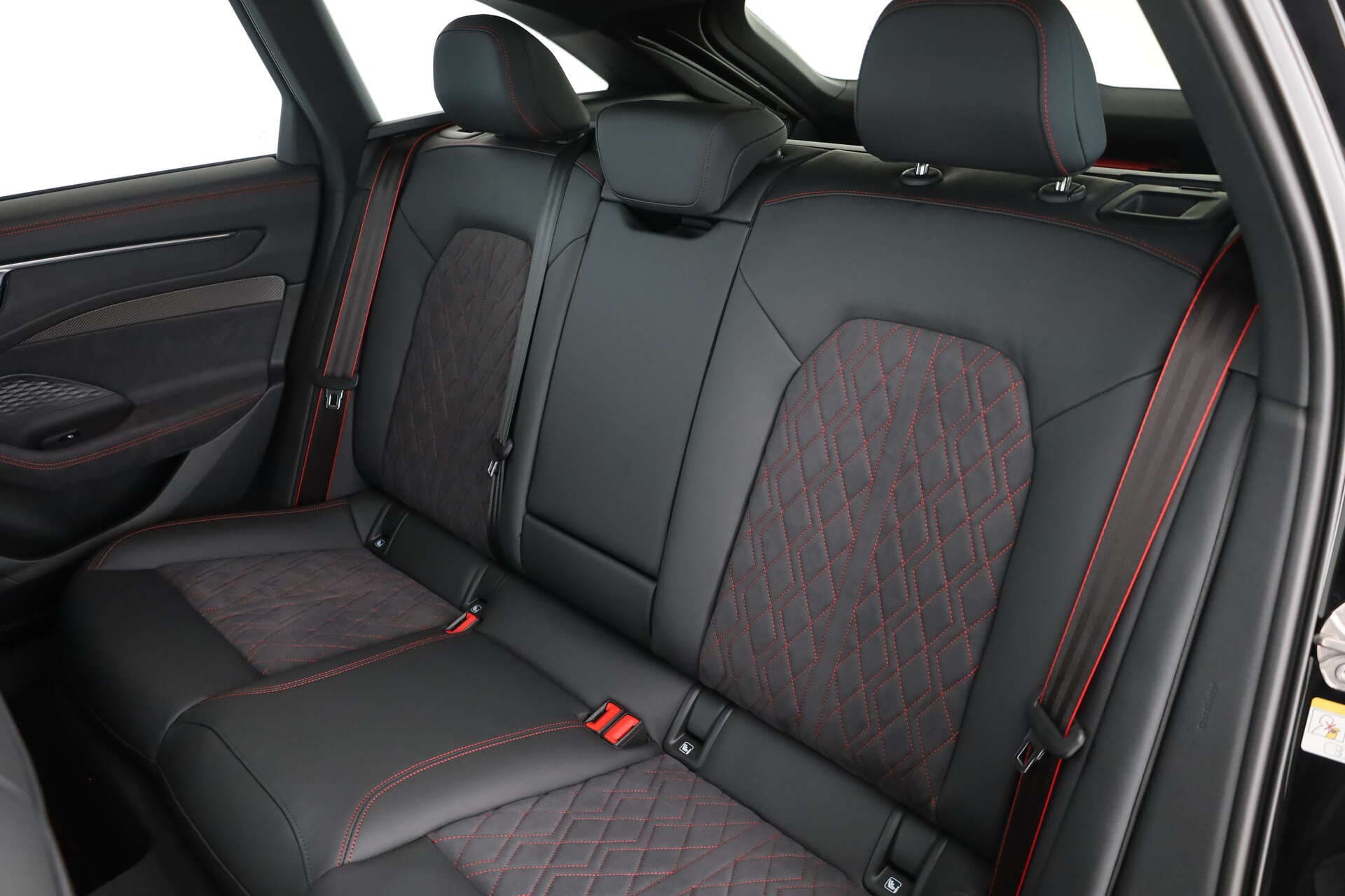 AUDI A6 Avant, photo 10 sur 17
