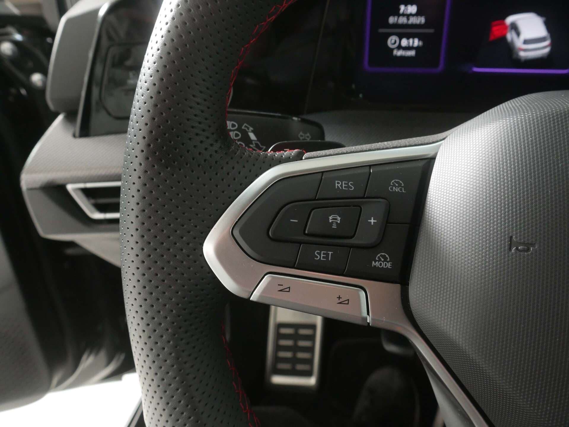 VOLKSWAGEN Golf, photo 17 sur 17