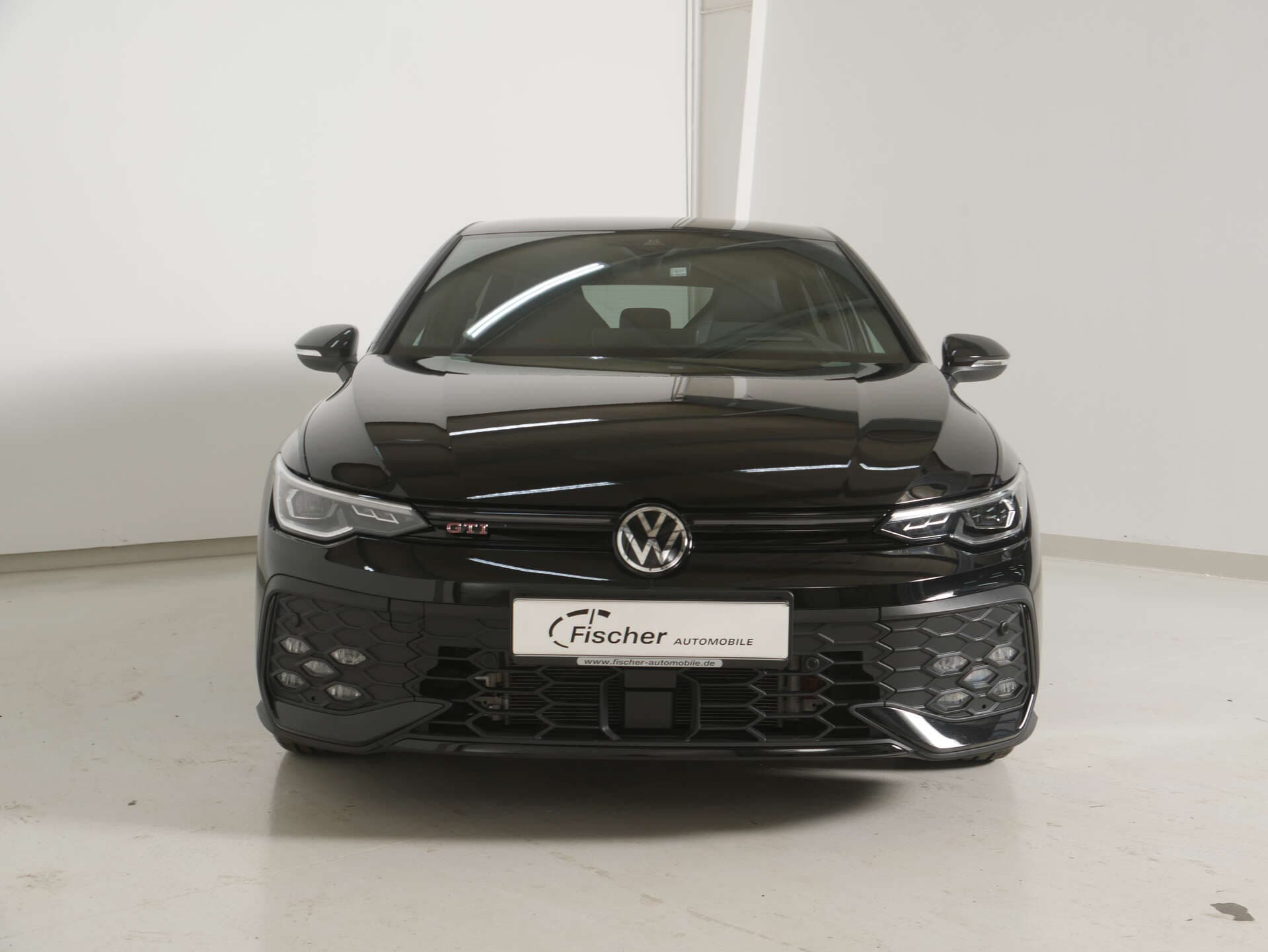 VOLKSWAGEN Golf, photo 2 sur 17