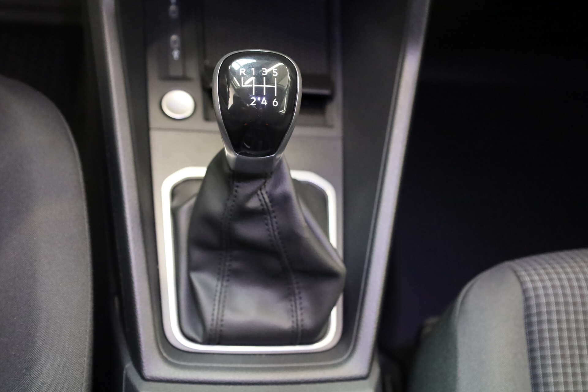VOLKSWAGEN NUTZFAHRZEUGE Caddy Cargo, photo 8 sur 12