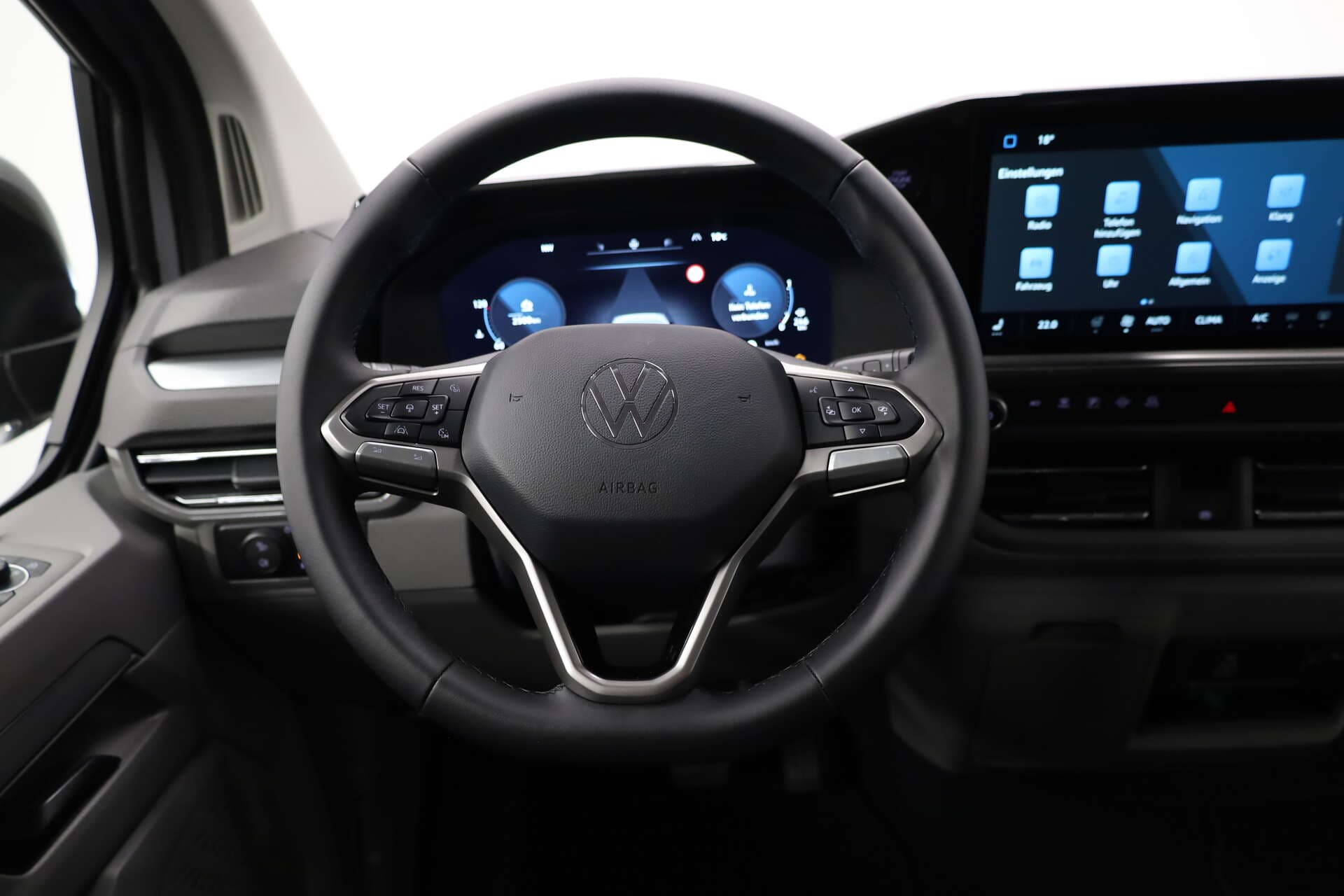 VOLKSWAGEN NUTZFAHRZEUGE T7 Caravelle, photo 6 sur 16