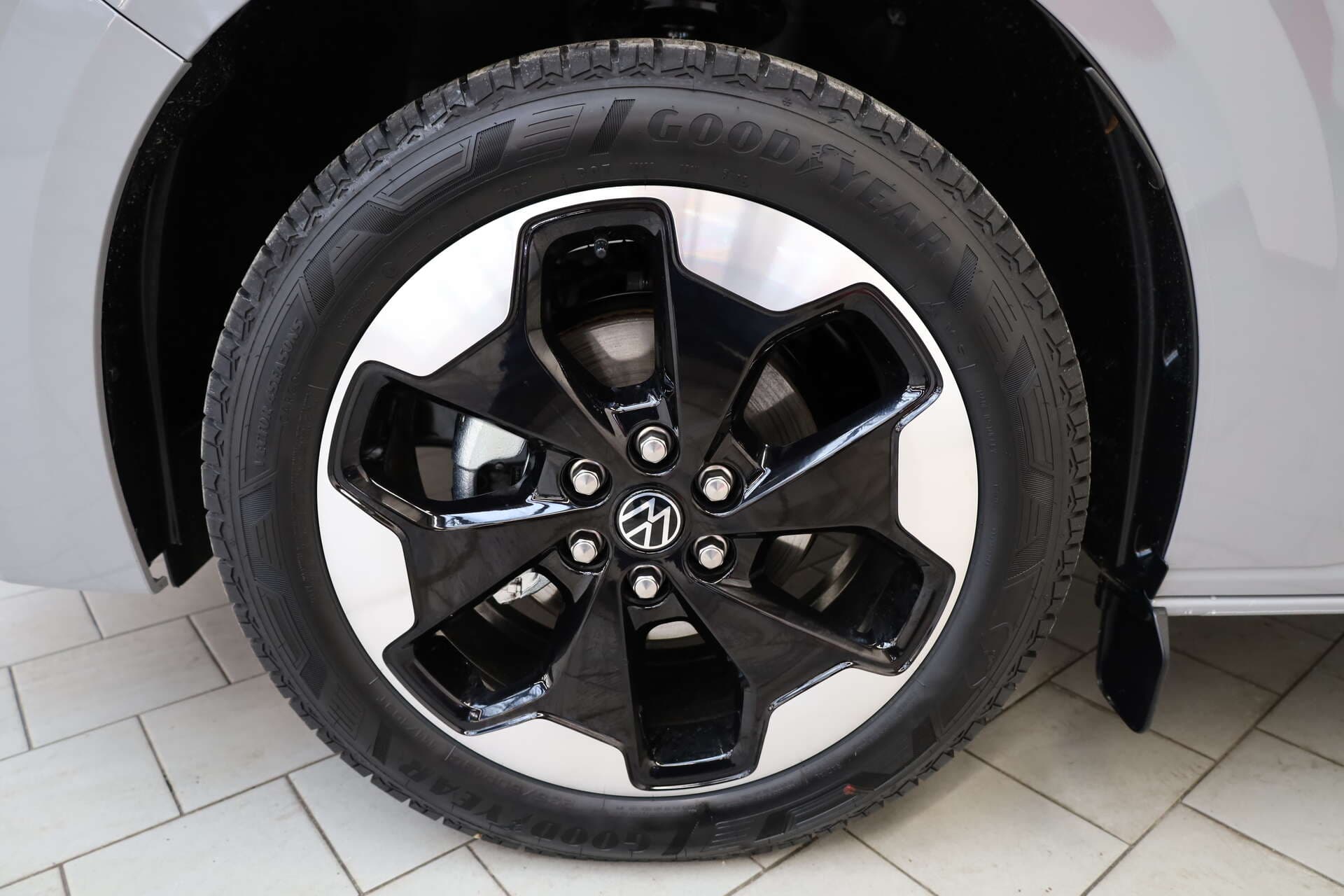 VOLKSWAGEN NUTZFAHRZEUGE T7 Caravelle, photo 16 sur 16