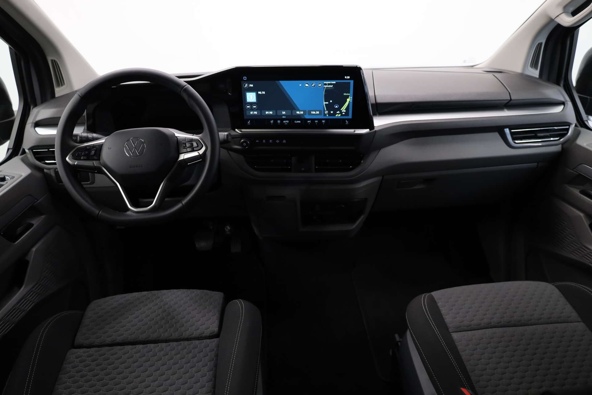 VOLKSWAGEN NUTZFAHRZEUGE T7 Caravelle, photo 5 sur 16