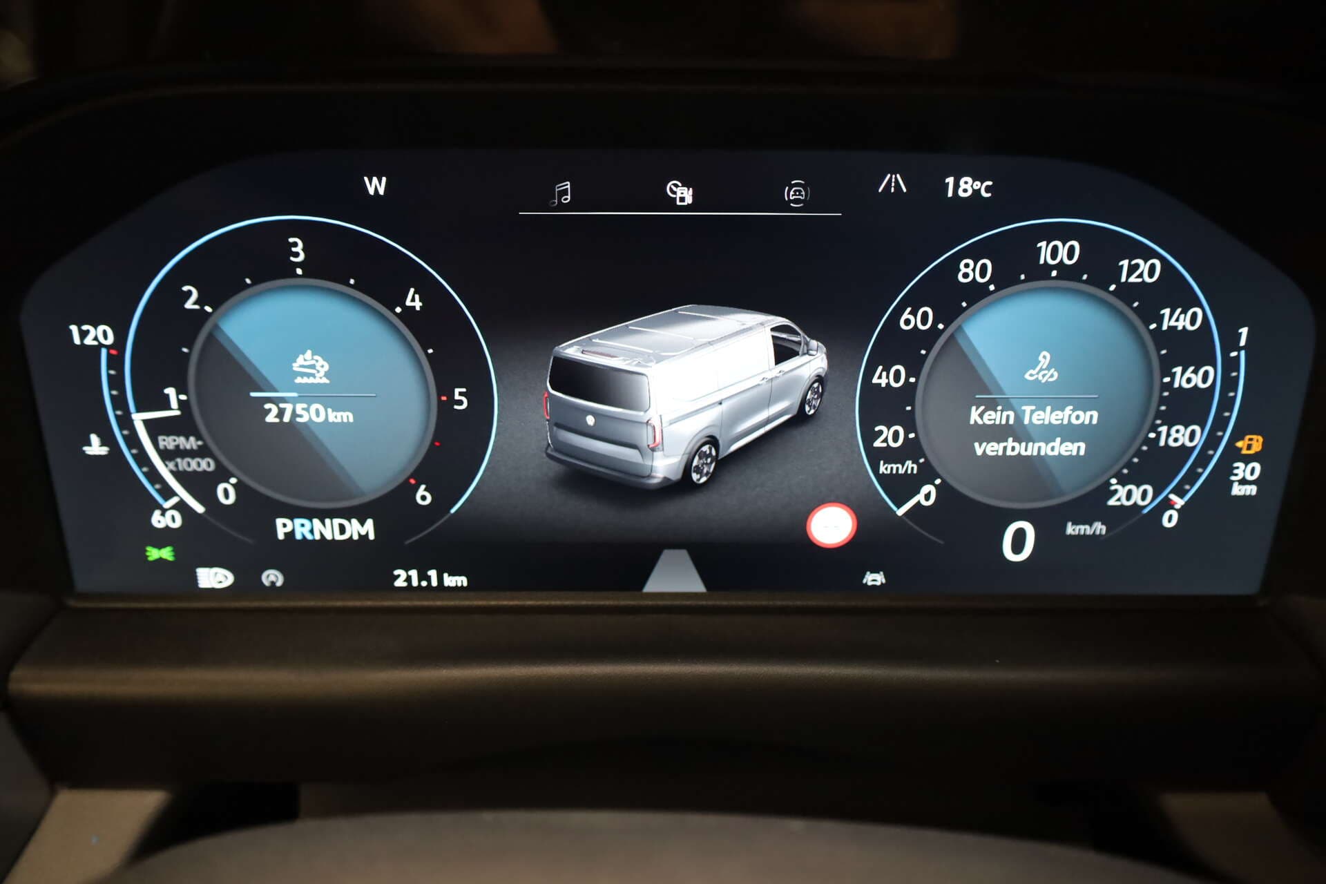 VOLKSWAGEN NUTZFAHRZEUGE T7 Caravelle, photo 7 sur 16