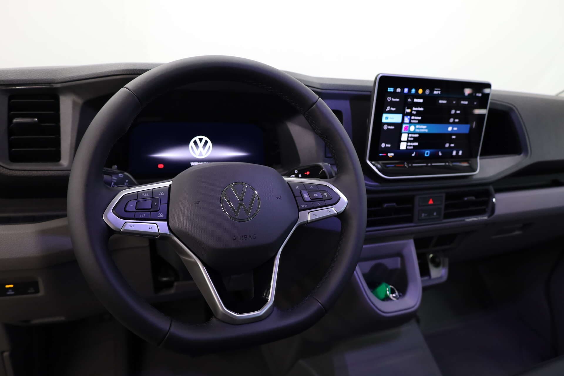 VOLKSWAGEN NUTZFAHRZEUGE Crafter 35, photo 5 sur 14