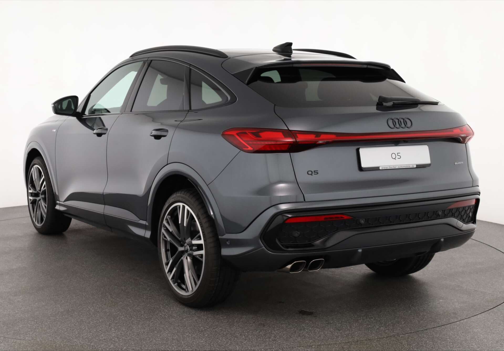 AUDI Q5 Sportback, photo 3 sur 17