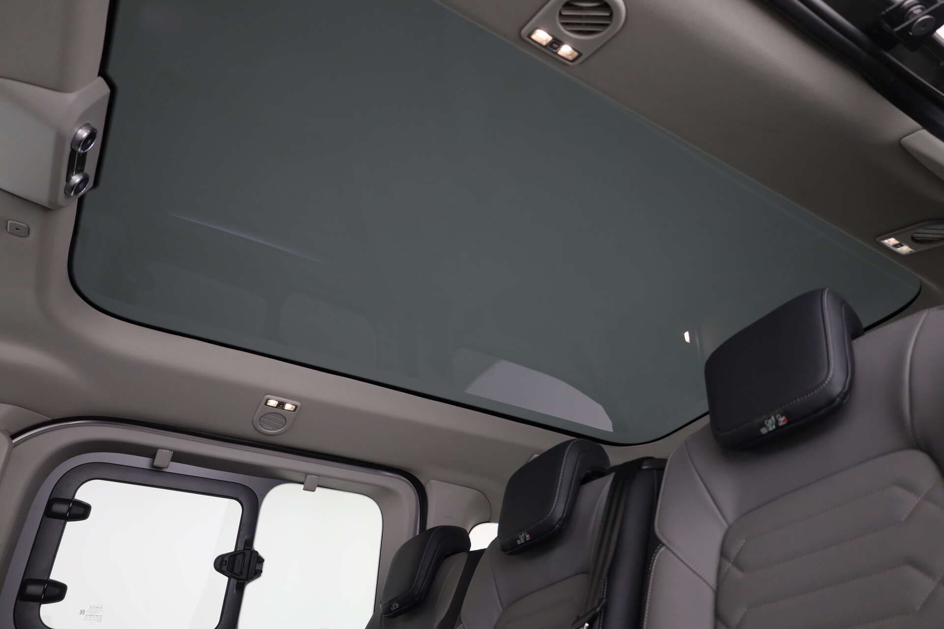 VOLKSWAGEN NUTZFAHRZEUGE T7 Caravelle, photo 17 sur 17