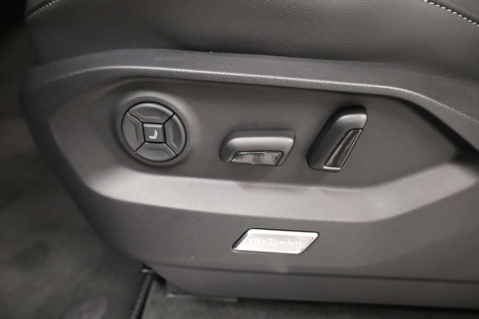 VOLKSWAGEN Touareg, photo 15 sur 17