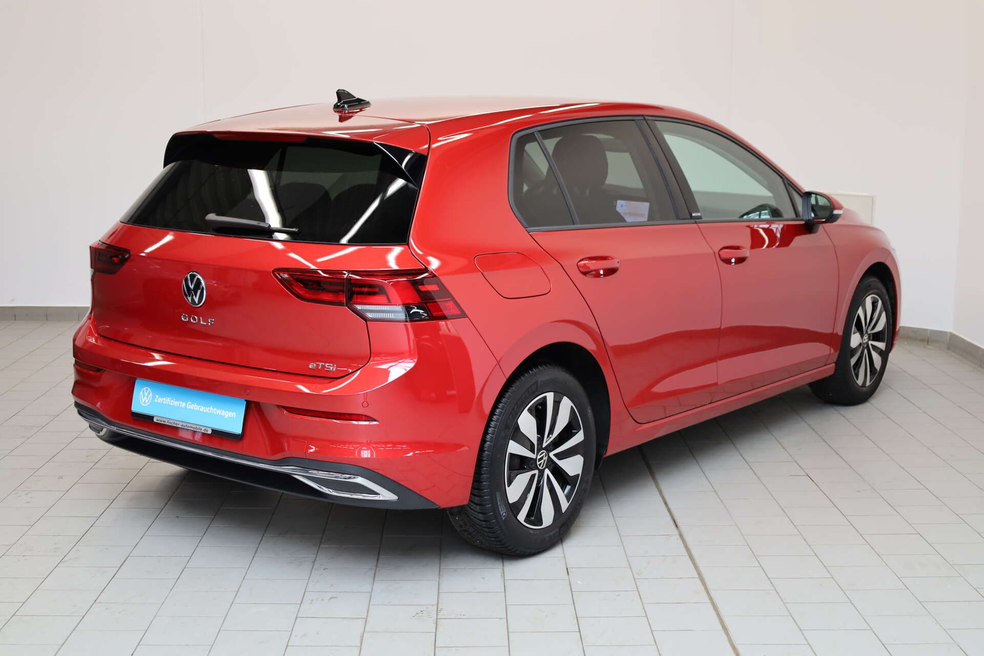 VOLKSWAGEN Golf, photo 4 sur 17