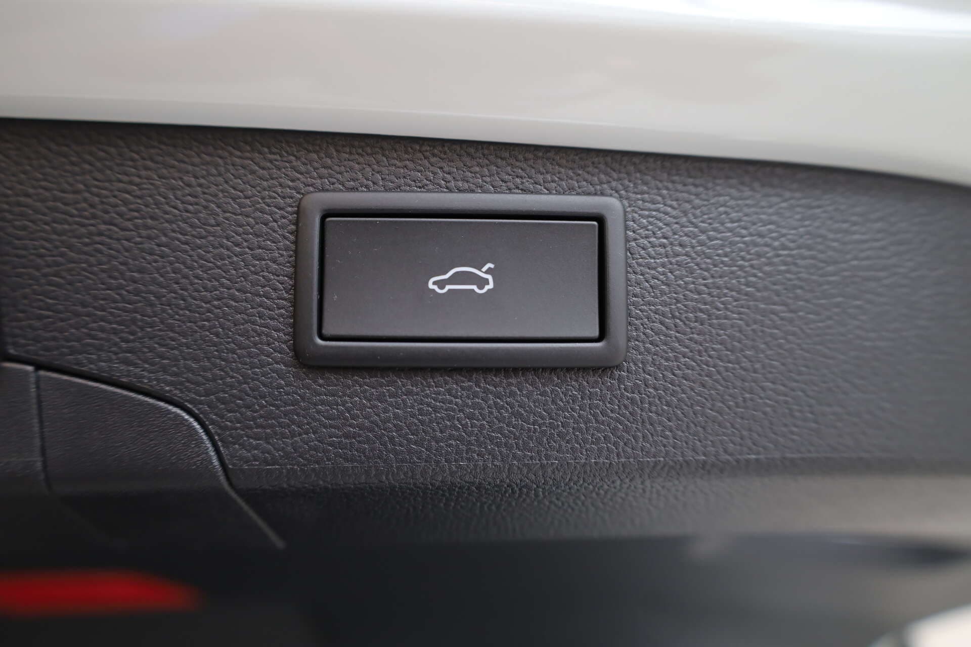 VOLKSWAGEN Passat, photo 16 sur 17