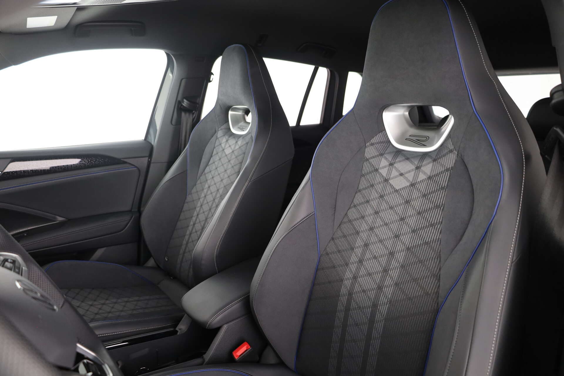 VOLKSWAGEN Tiguan, photo 10 sur 17