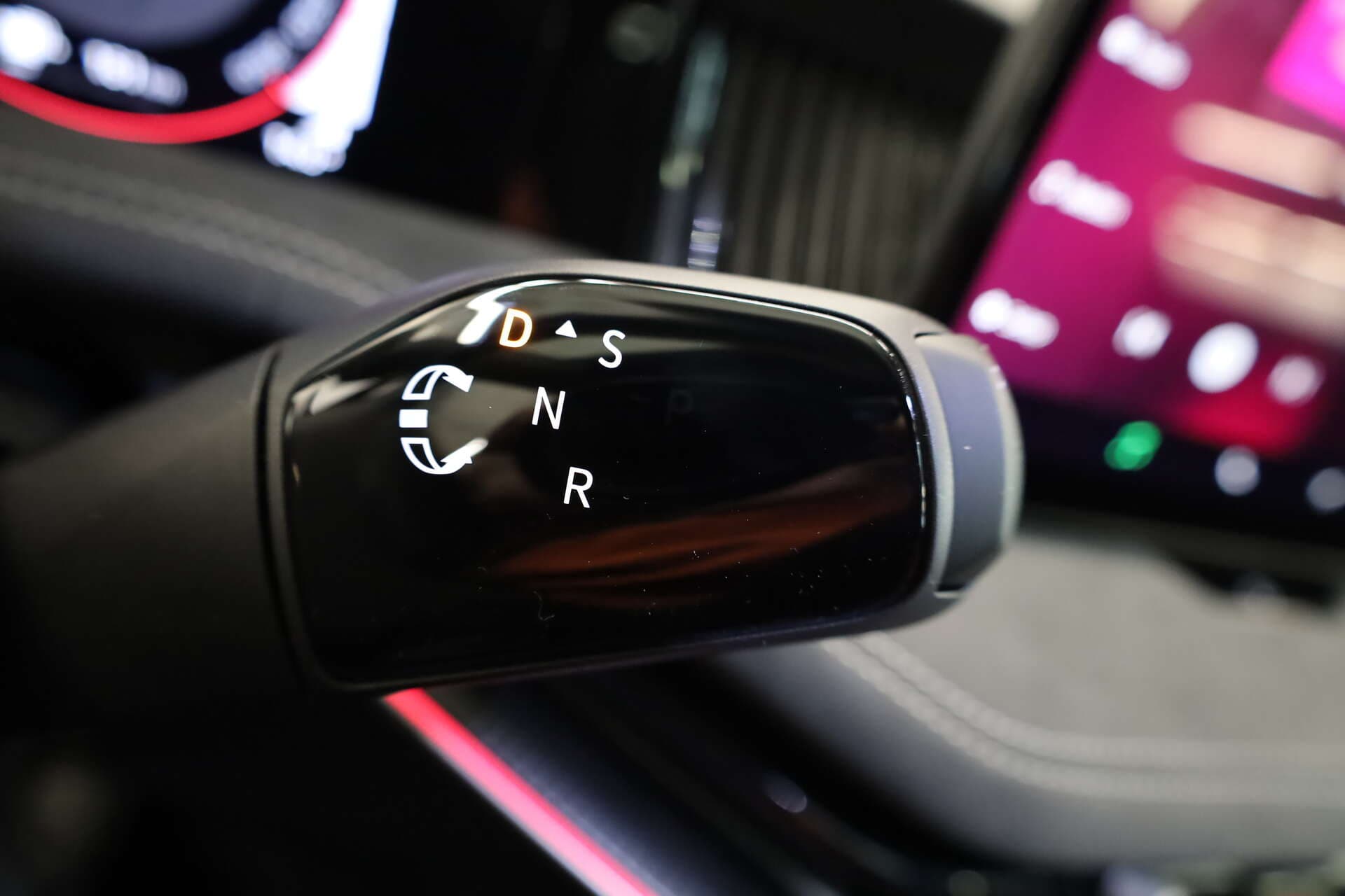 SKODA Superb Combi, photo 12 sur 17