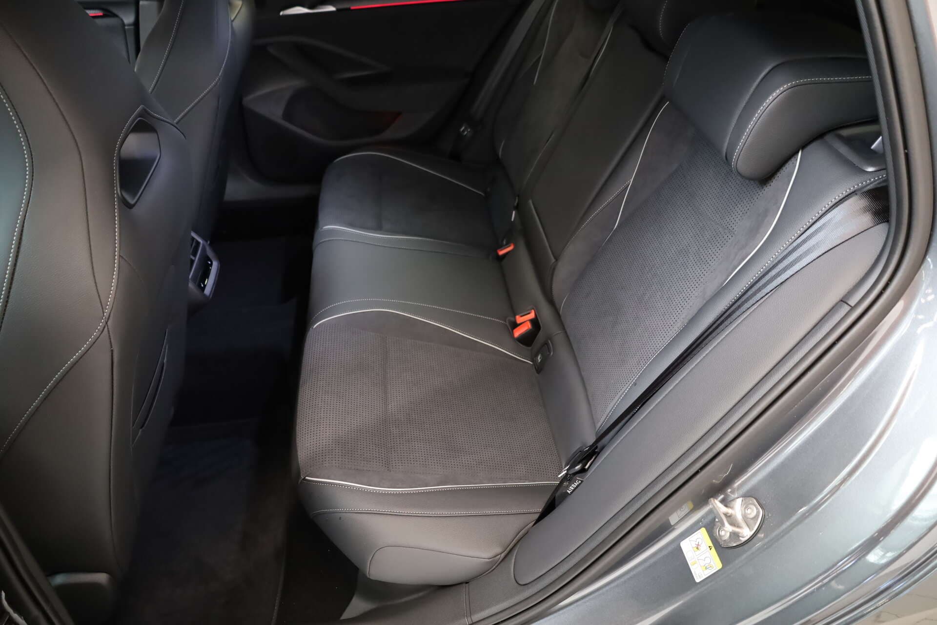 SKODA Superb Combi, photo 14 sur 17