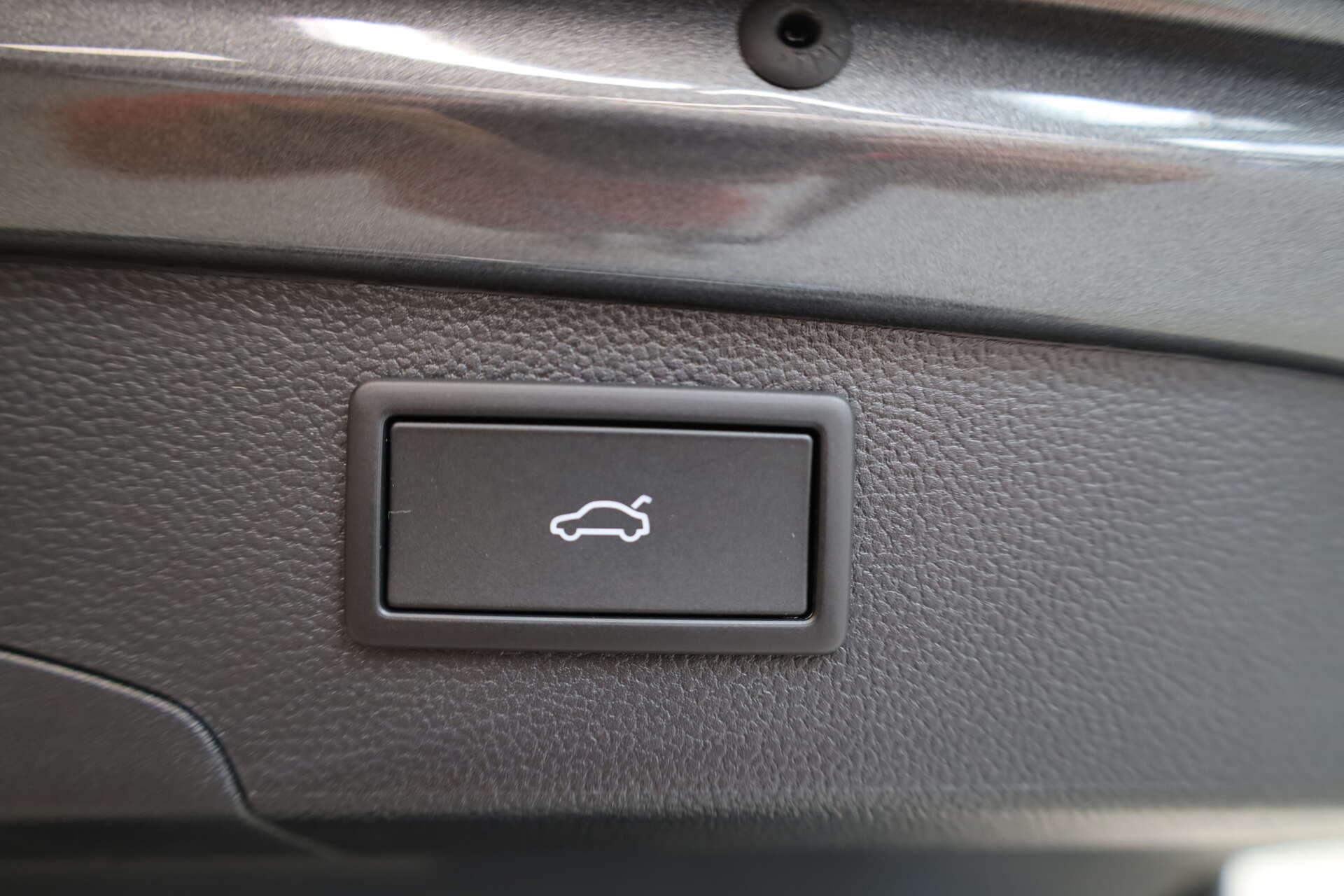 SKODA Superb Combi, photo 16 sur 17