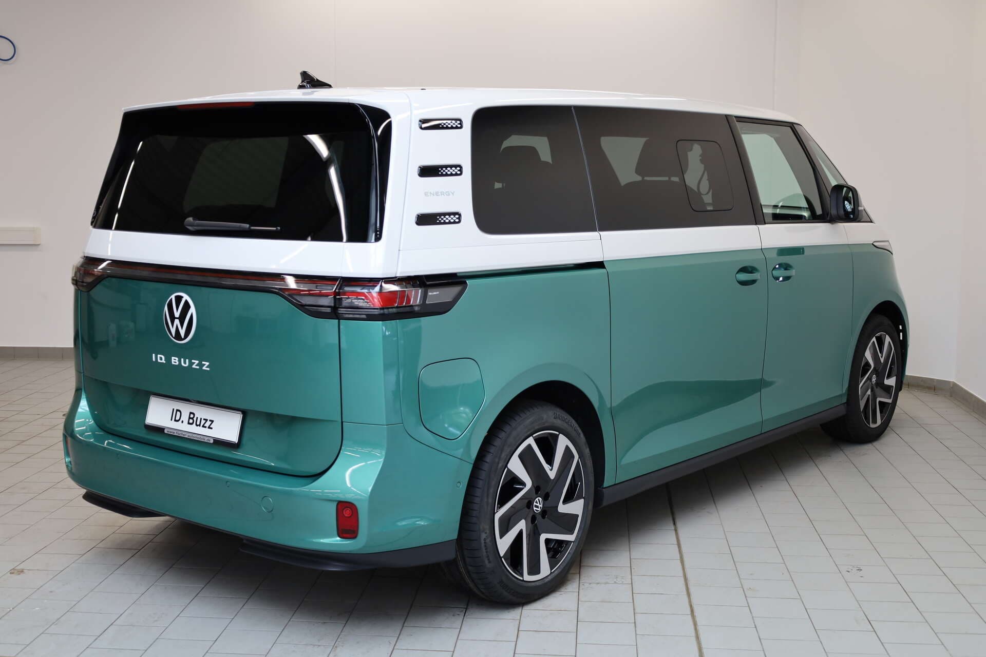 VOLKSWAGEN NUTZFAHRZEUGE ID.Buzz, photo 3 sur 17