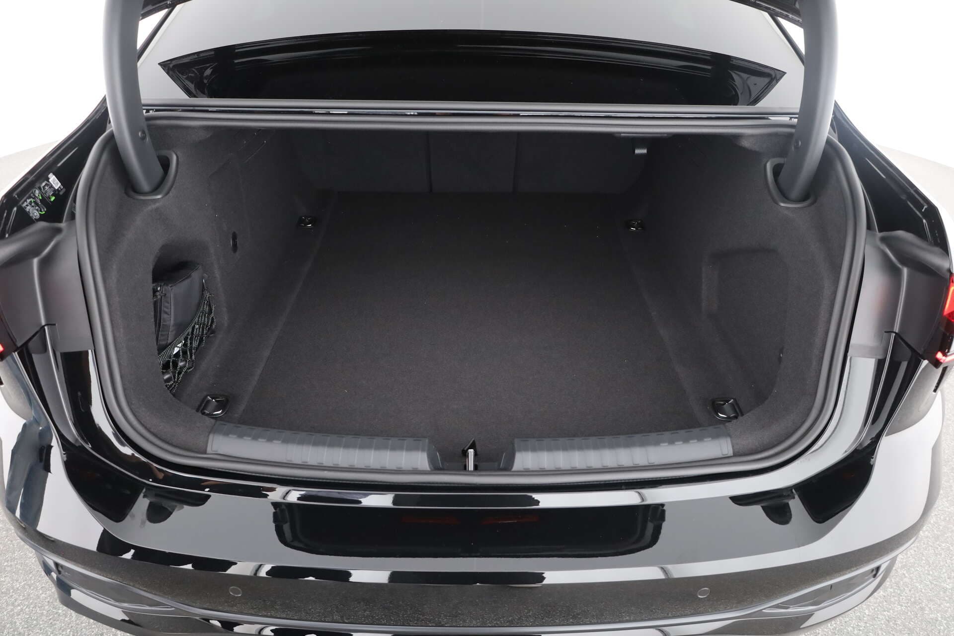 AUDI A6 Limousine, photo 11 sur 17