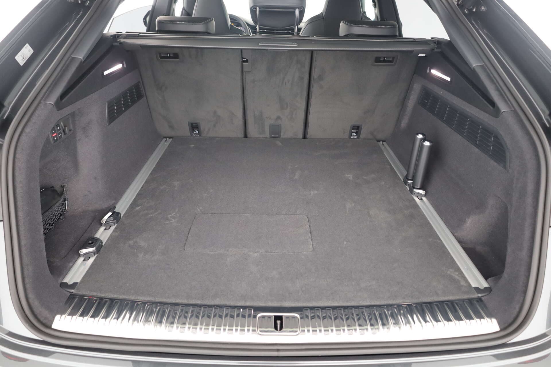 AUDI Q8, photo 11 sur 17