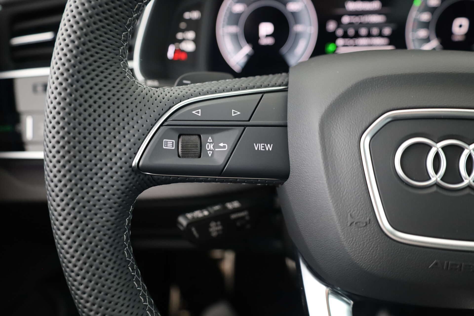 AUDI Q8, photo 13 sur 17