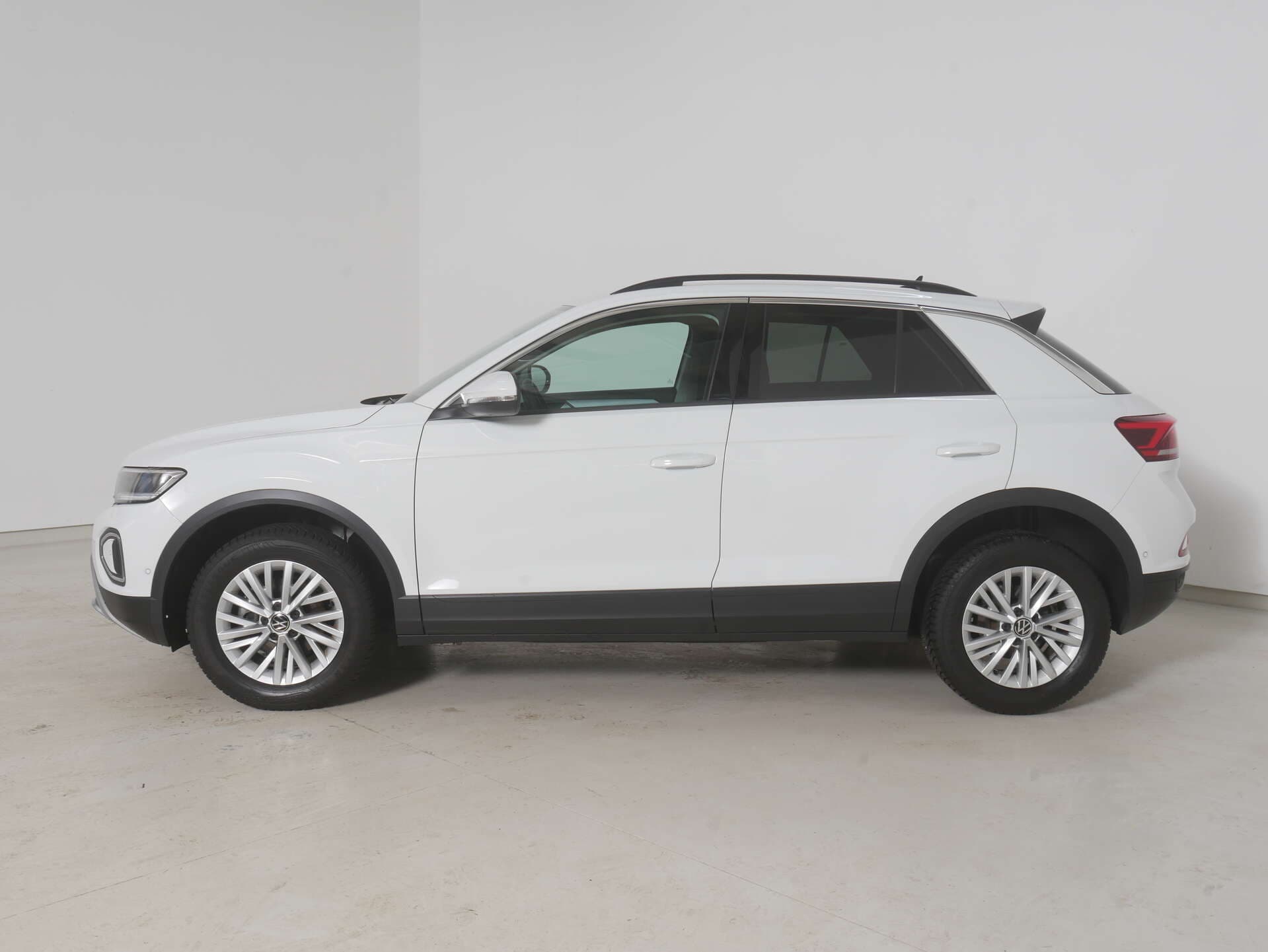 VOLKSWAGEN T-Roc, photo 4 sur 17