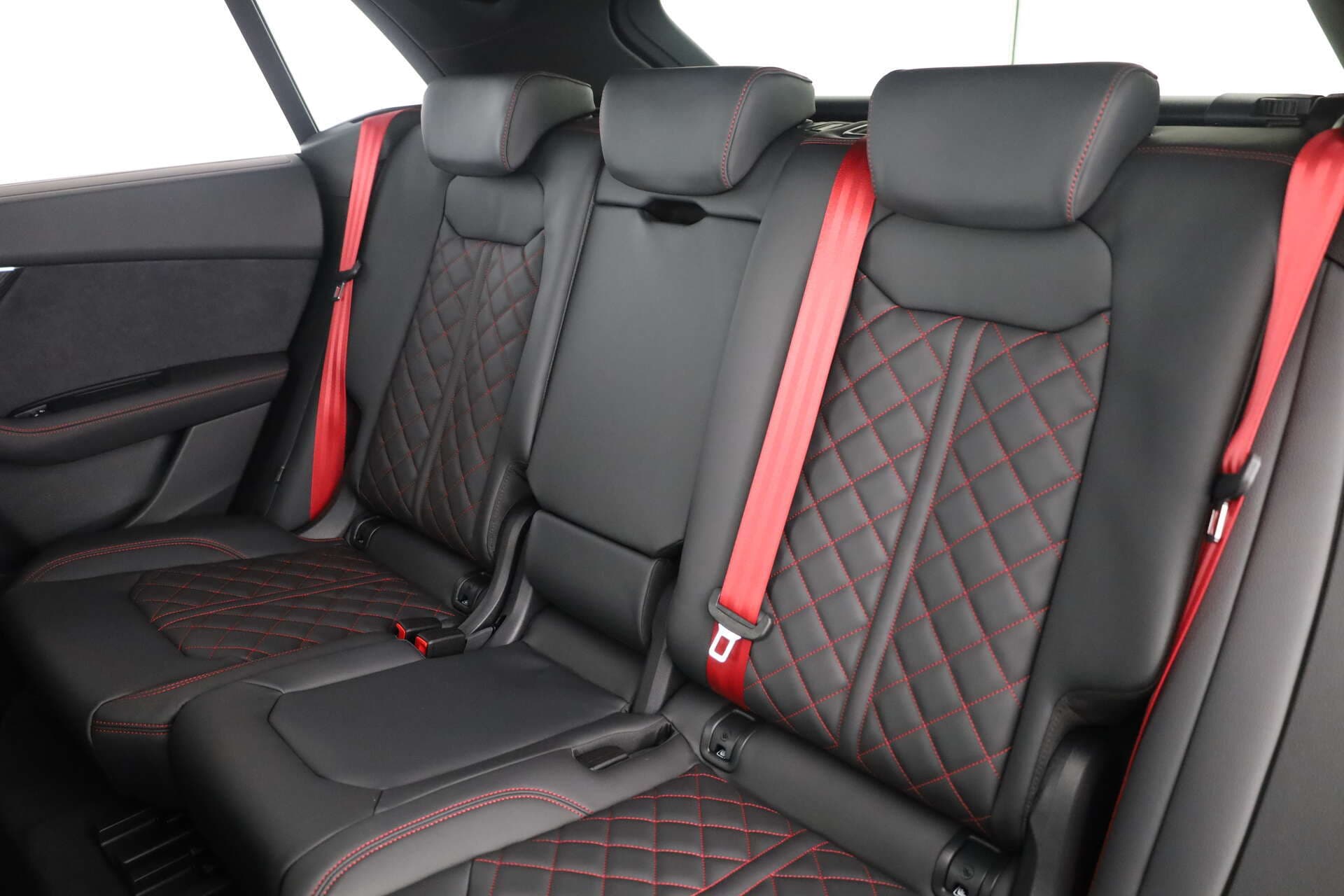 AUDI Q8, photo 10 sur 17