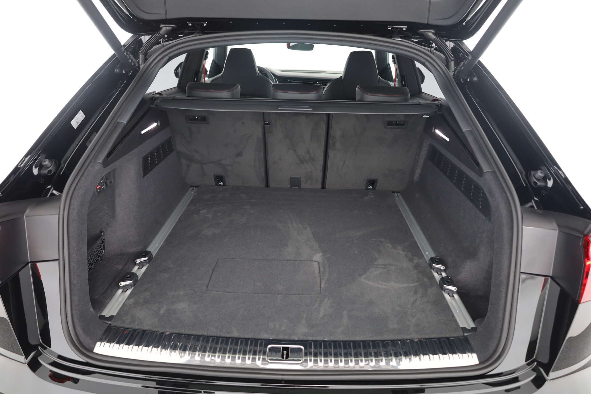 AUDI Q8, photo 11 sur 17