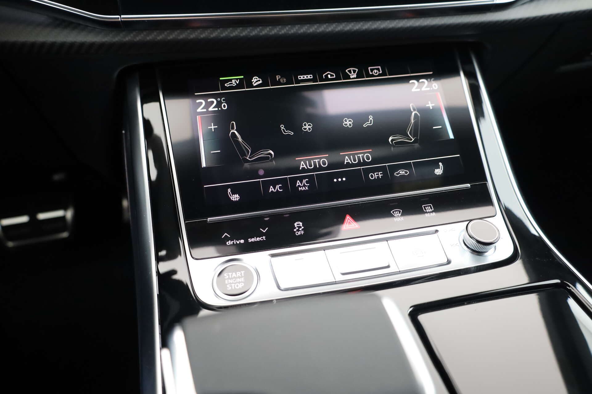 AUDI Q8, photo 15 sur 17