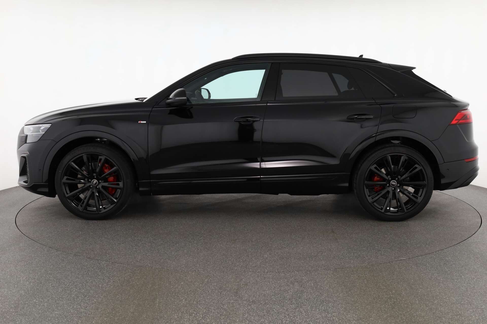 AUDI Q8, photo 4 sur 17