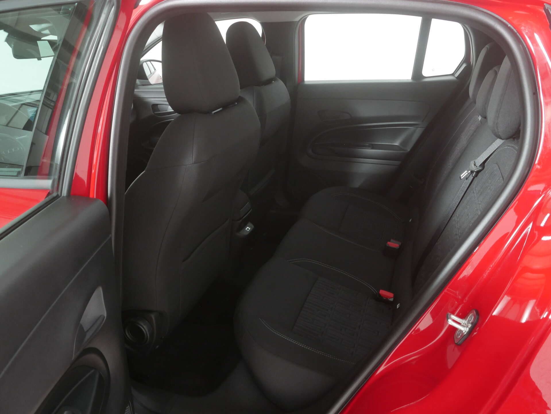 FIAT 600 hybrid, photo 10 sur 17