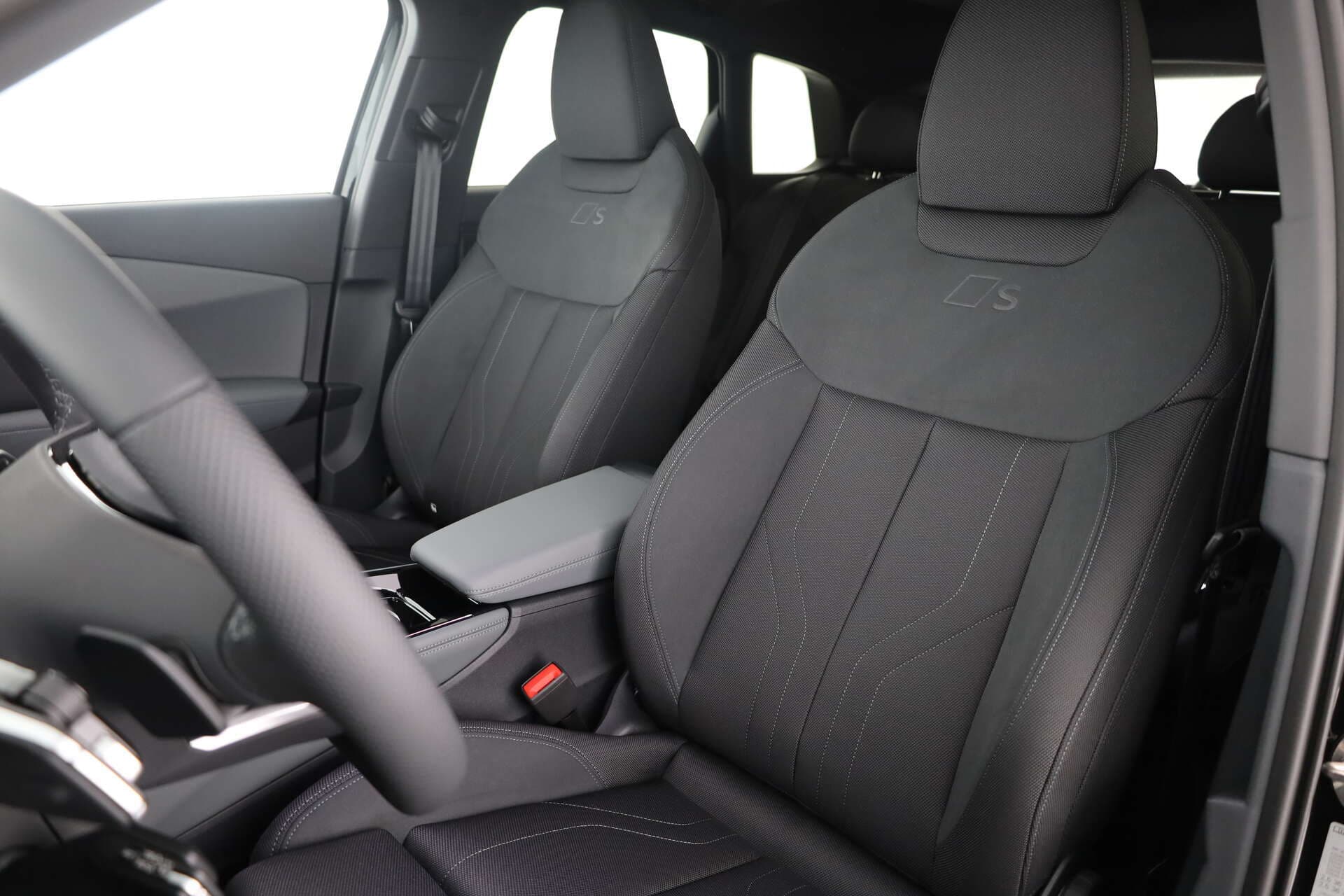 AUDI Q3, photo 9 sur 17