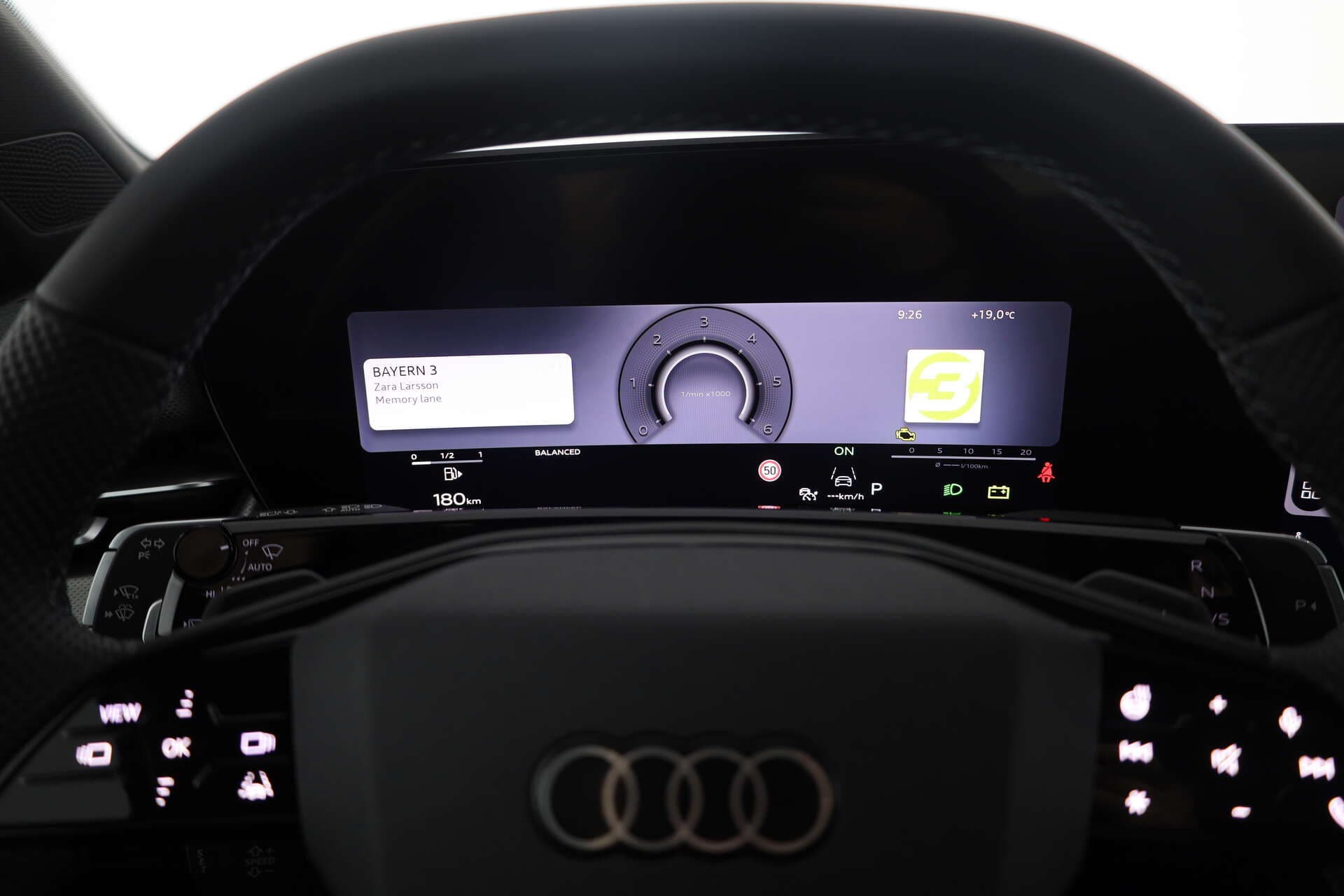 AUDI Q3, photo 12 sur 17