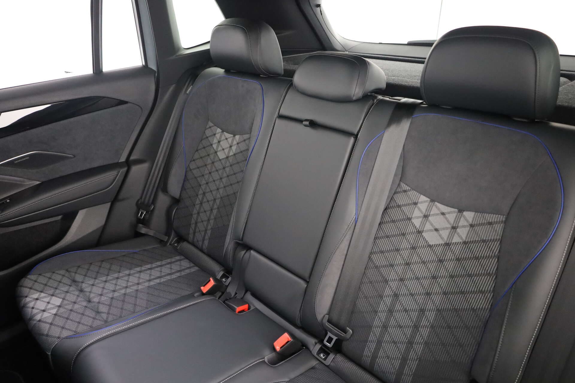 VOLKSWAGEN Tiguan, photo 10 sur 17