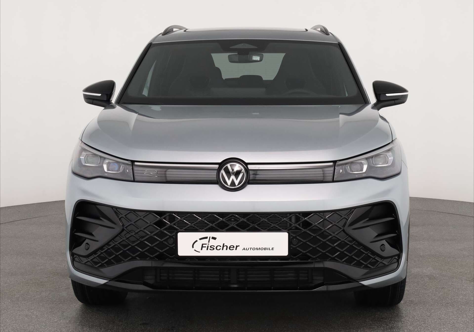 VOLKSWAGEN Tiguan, photo 2 sur 17