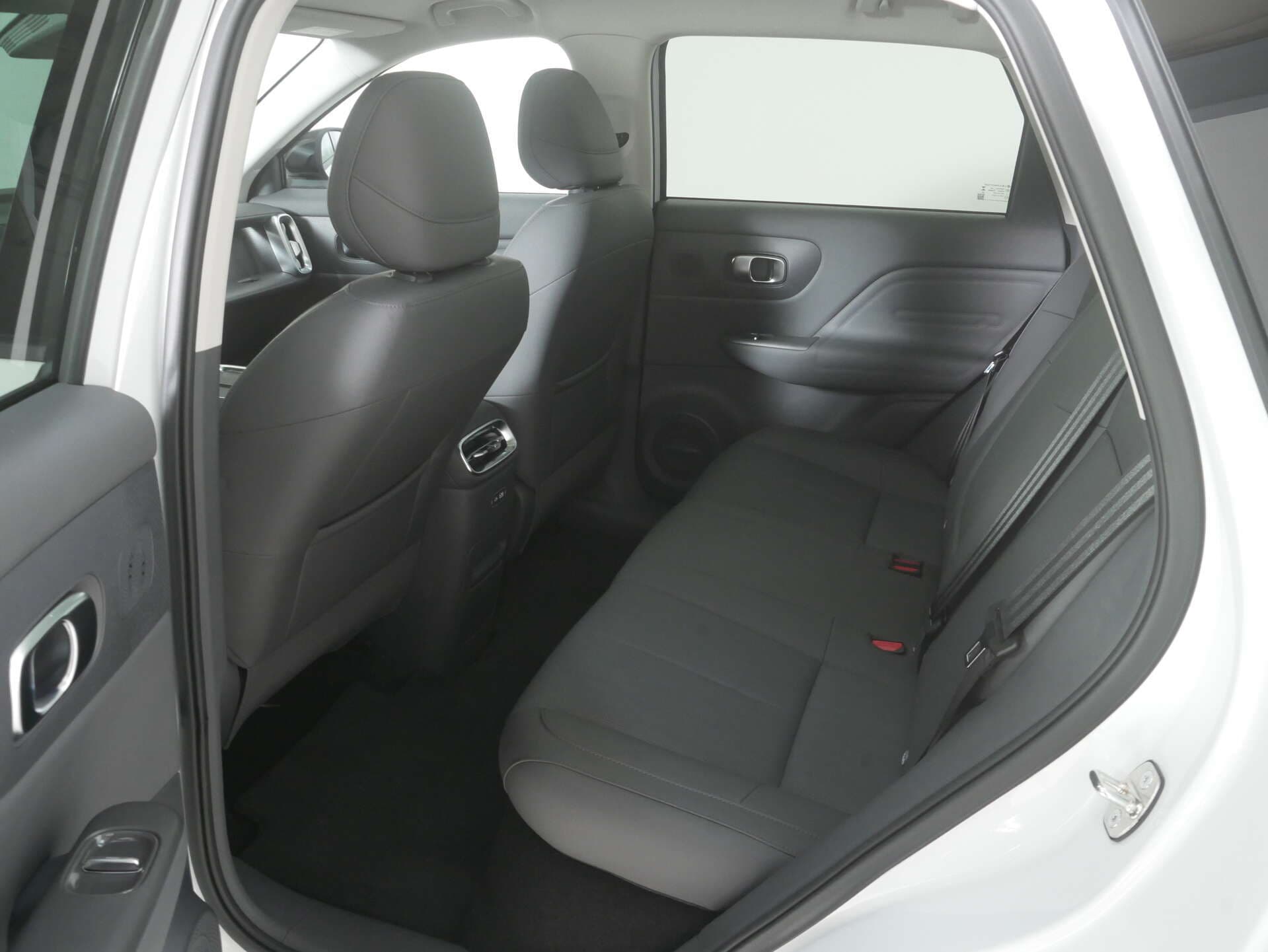 LEAPMOTOR B10, photo 7 sur 17
