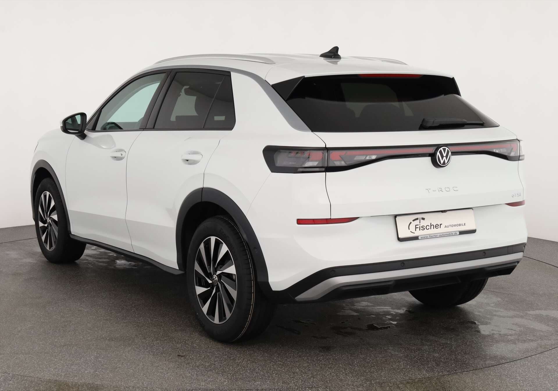 VOLKSWAGEN T-Roc, photo 2 sur 17