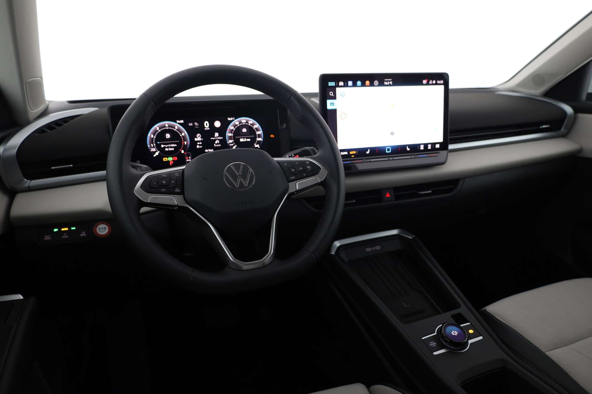 VOLKSWAGEN T-Roc, photo 7 sur 17
