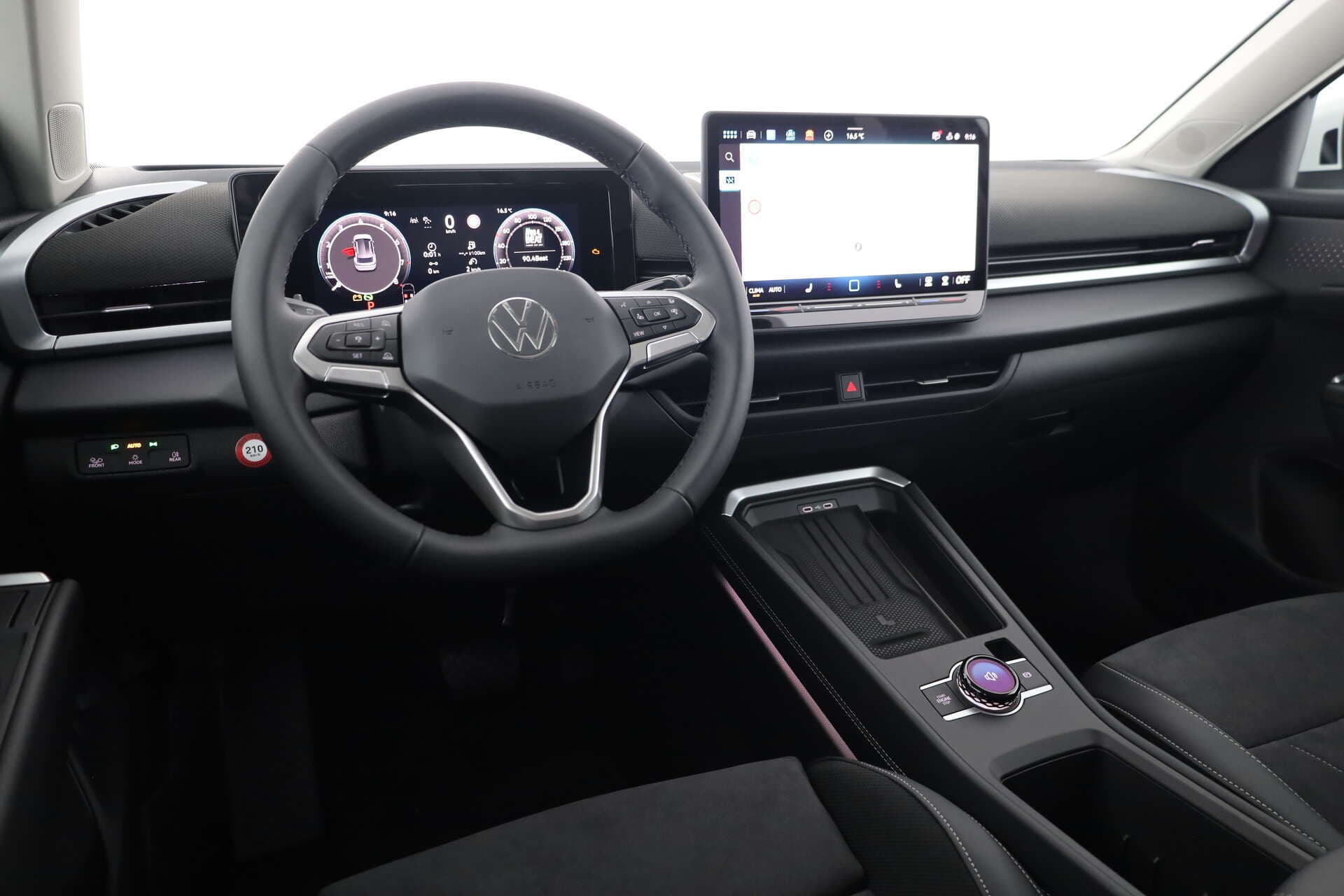 VOLKSWAGEN T-Roc, photo 7 sur 17