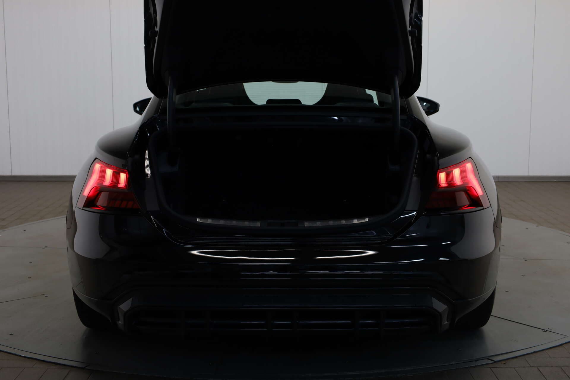 AUDI e-tron GT, photo 11 sur 17