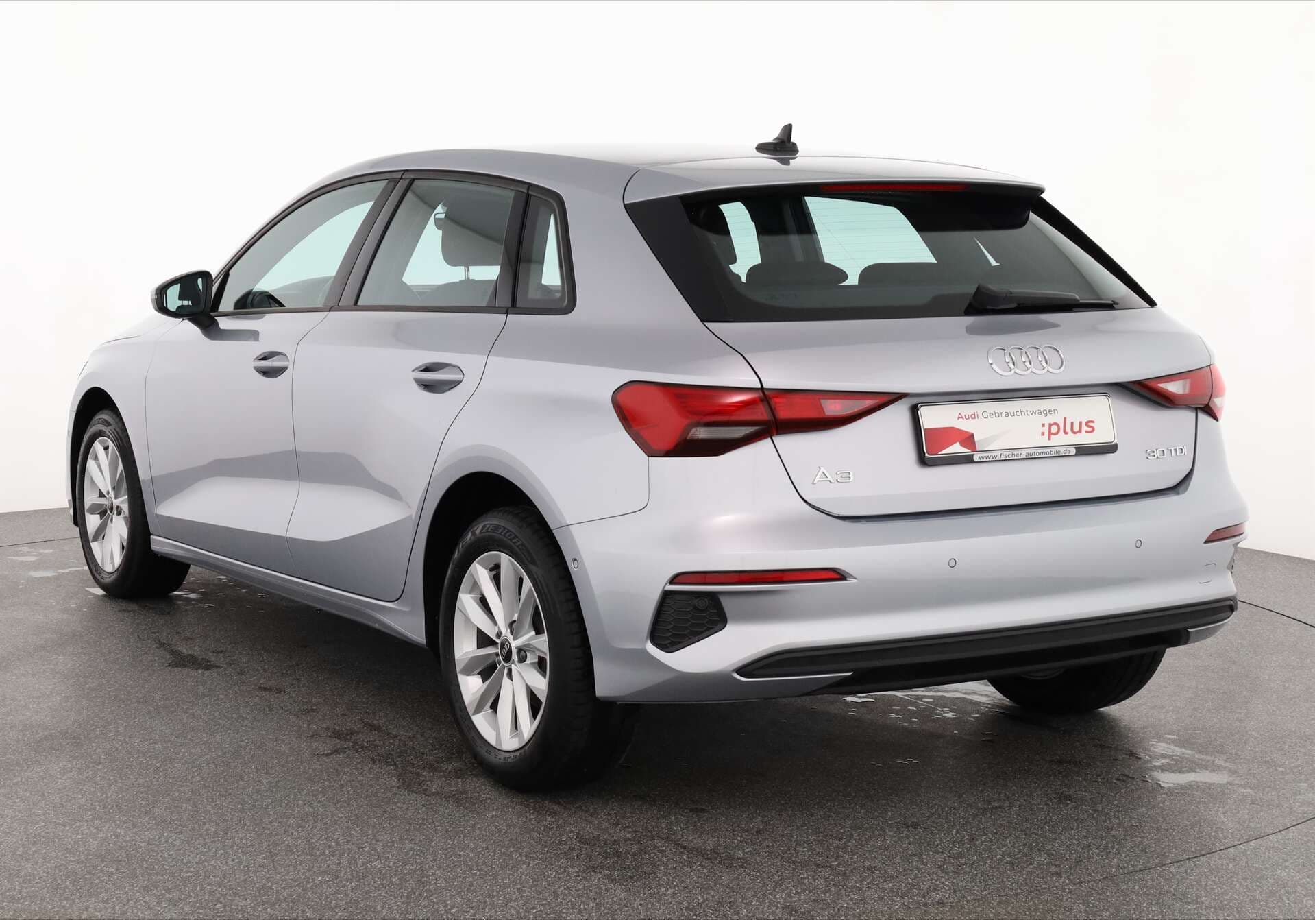 AUDI A3 Sportback, photo 3 sur 17