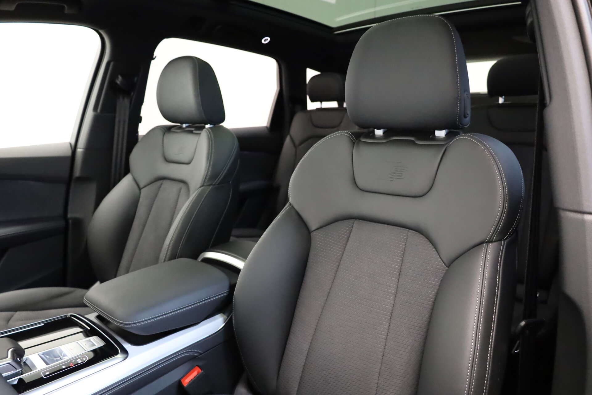 AUDI Q7, photo 9 sur 17