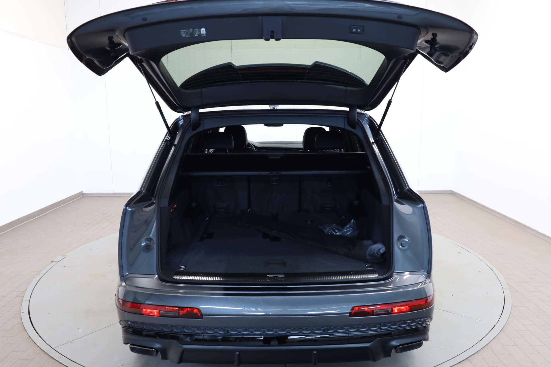 AUDI Q7, photo 11 sur 17
