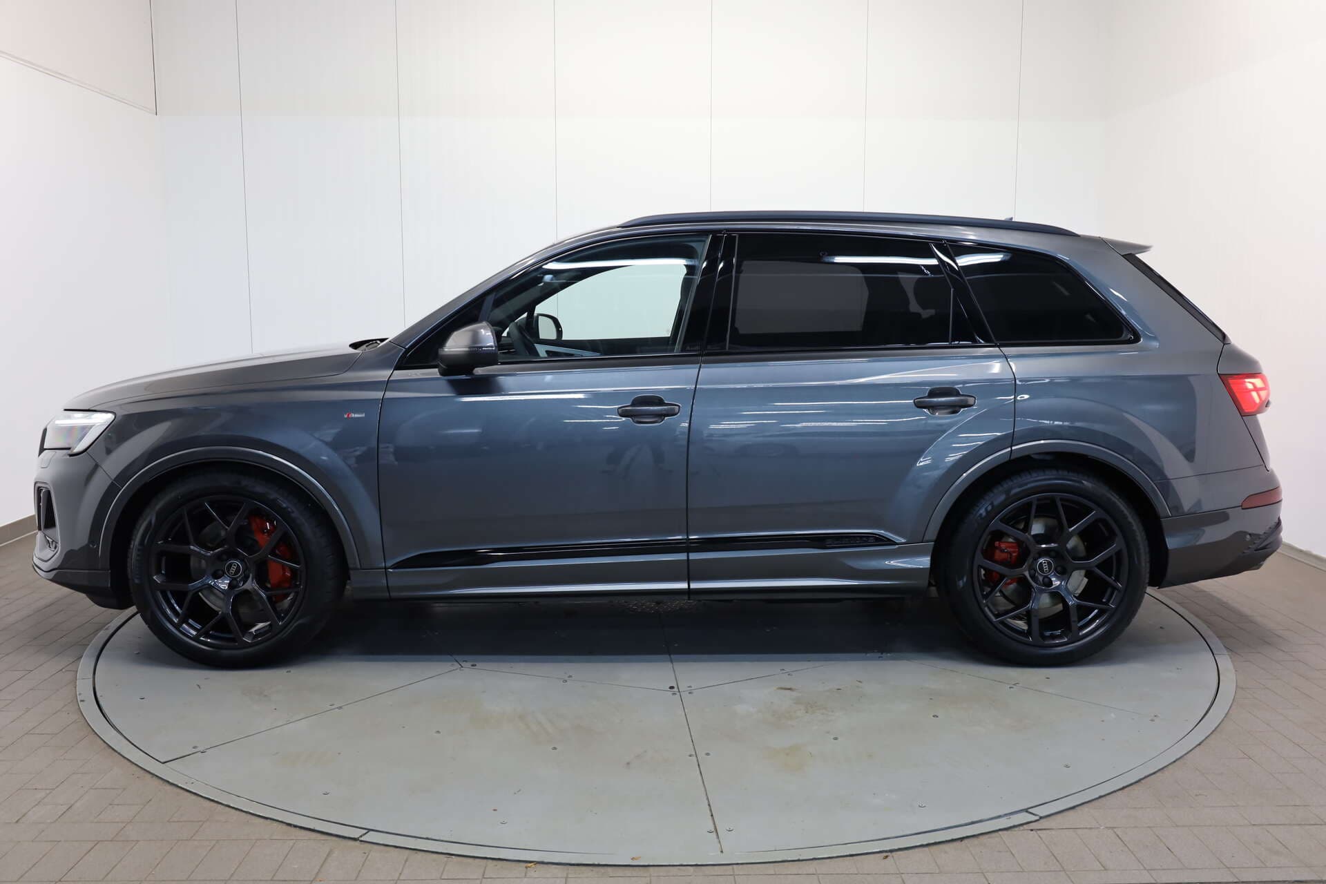AUDI Q7, photo 4 sur 17