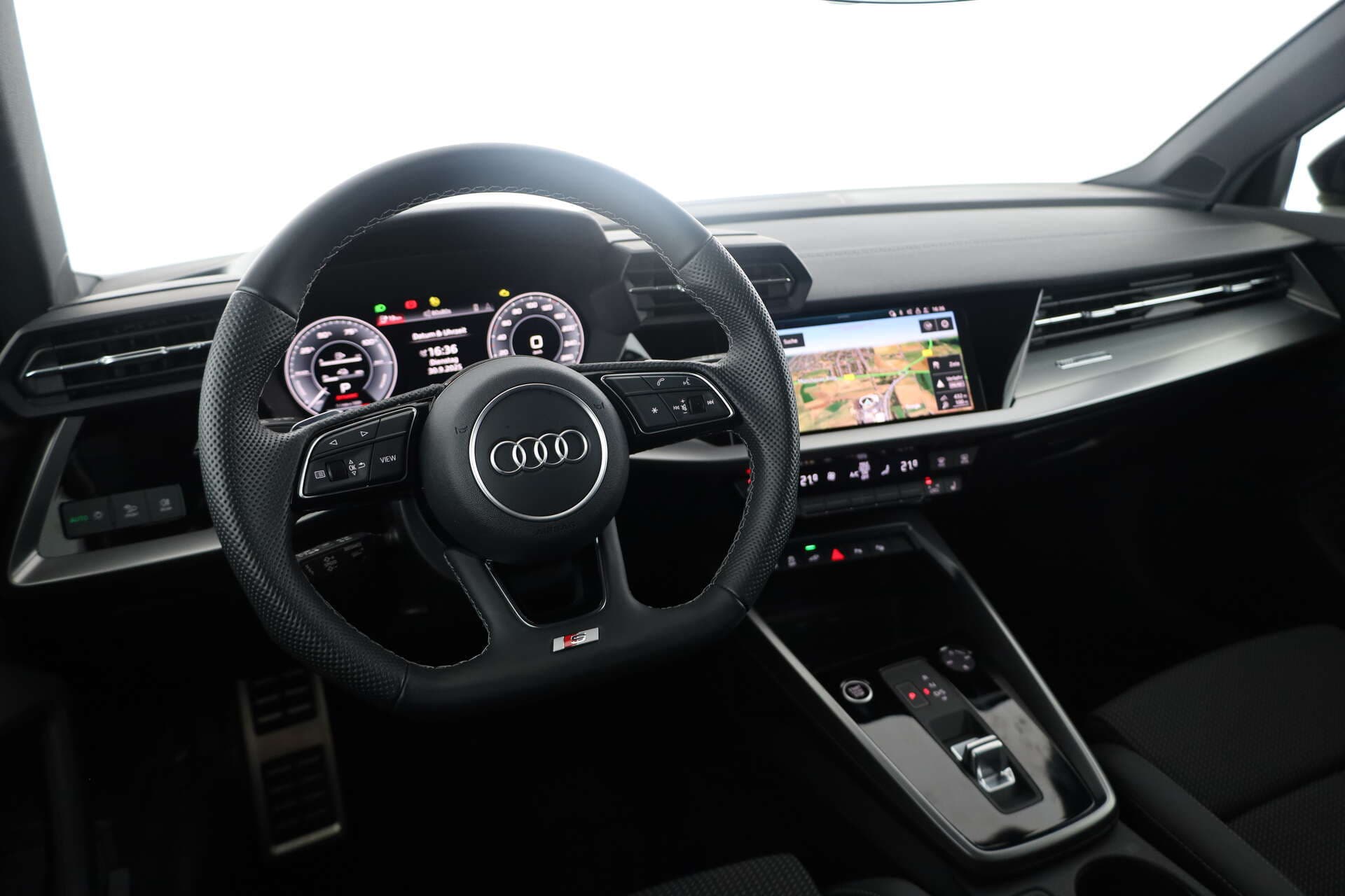 AUDI A3 Sportback, photo 8 sur 17