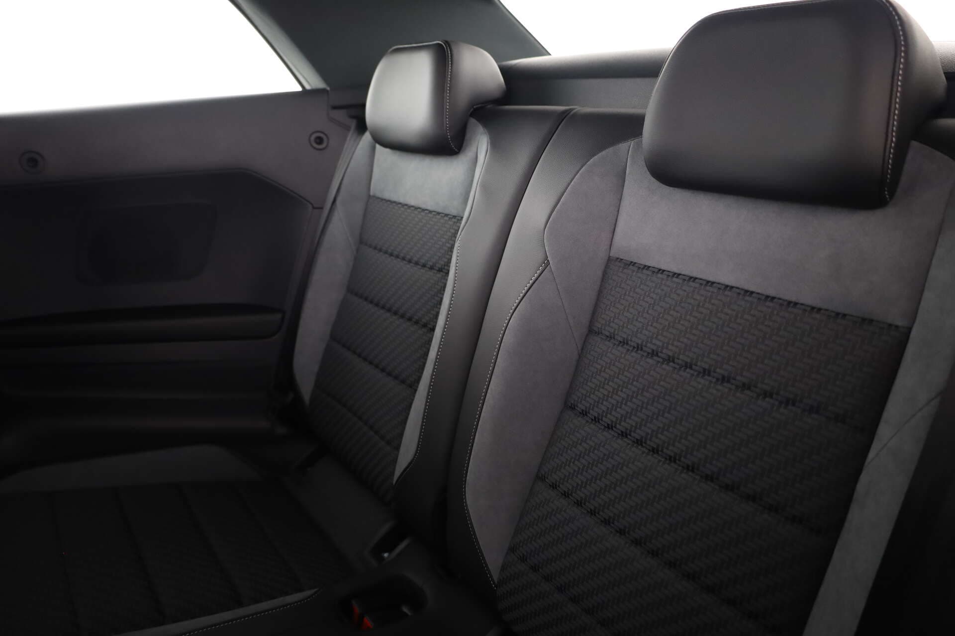 VOLKSWAGEN T-Roc Cabriolet, photo 9 sur 17