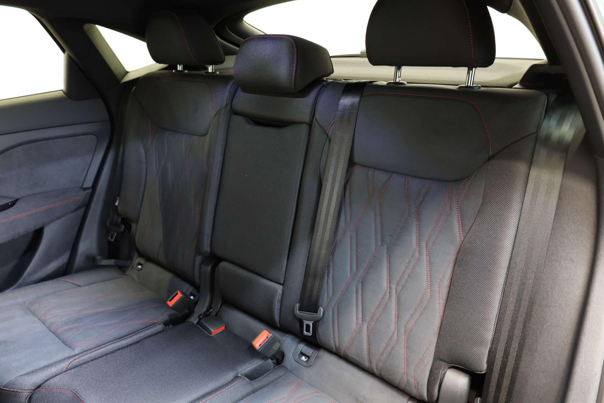 AUDI Q3 Sportback, photo 9 sur 17